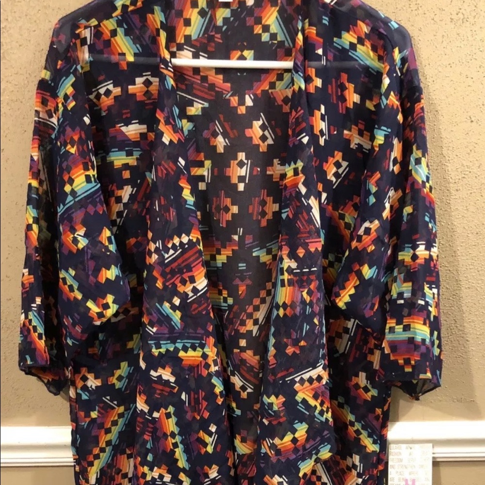Lularoe Shirley Medium New With Tags